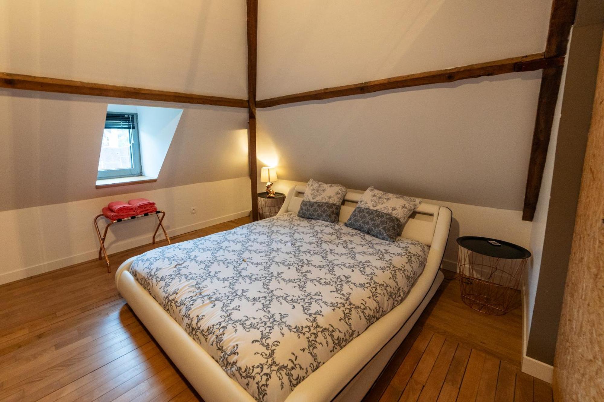 Bed and Breakfast Les Etoiles Tonnerre Exteriér fotografie