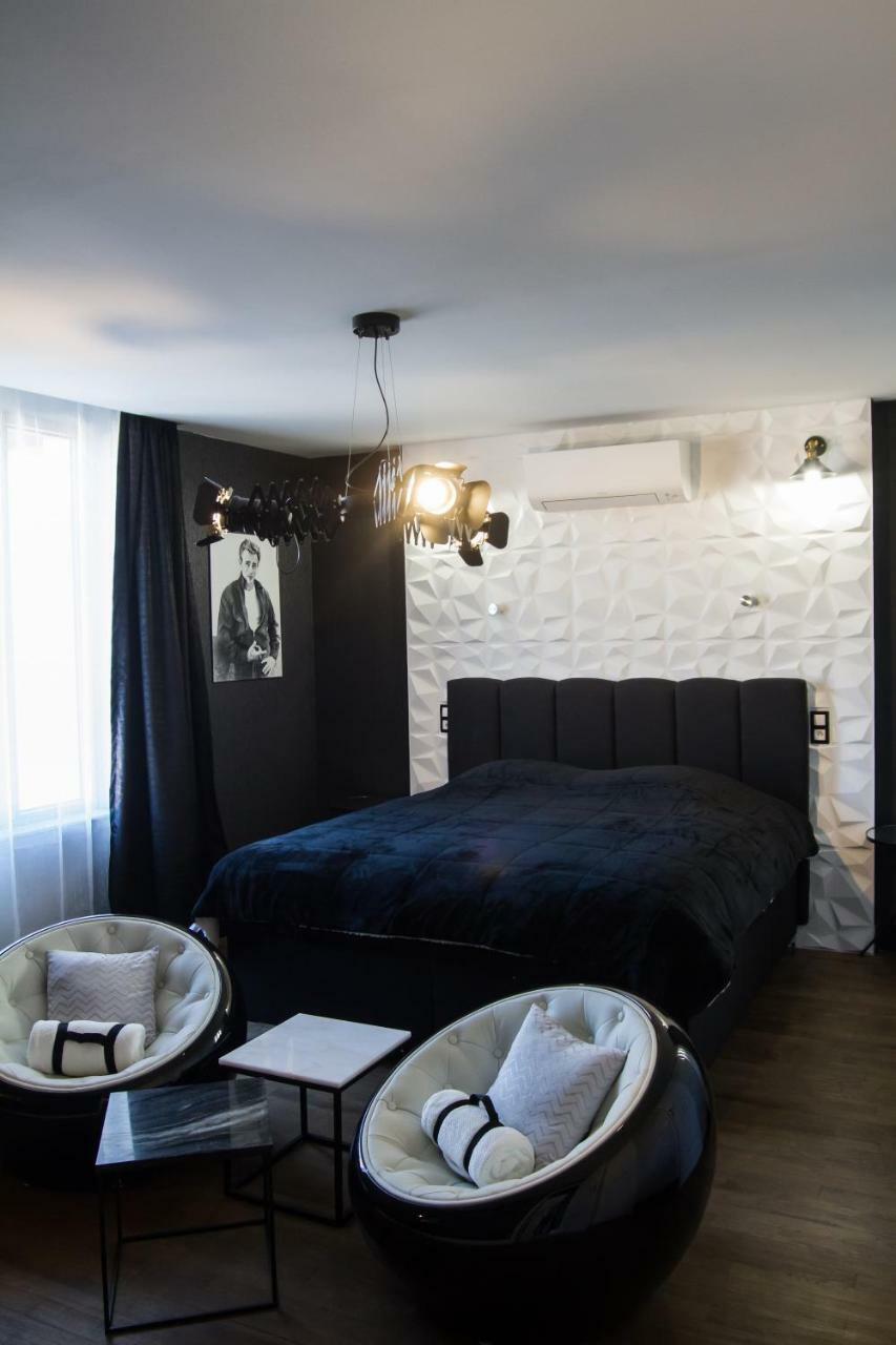 Bed and Breakfast Les Etoiles Tonnerre Exteriér fotografie